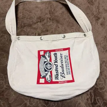 Budweiser Wasted Youth 숄더백
