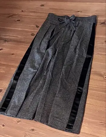 사스콰치패브릭스 트위드 하카마 팬츠