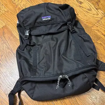 patagonia 블랙 백팩