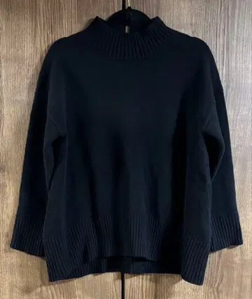 ATELIER SIX 아틀리에식스 니트 터틀넥 블랙