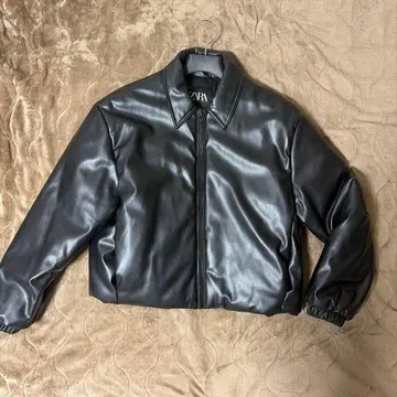 ZARA 블랙 가죽 자켓