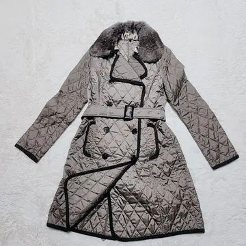 그린 라벨 릴랙싱 롱 코트 퀼팅 퍼 벨트