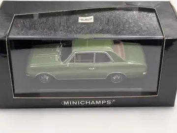 미니챔프스 오펠 레코르트 C 2도어 1966 그린