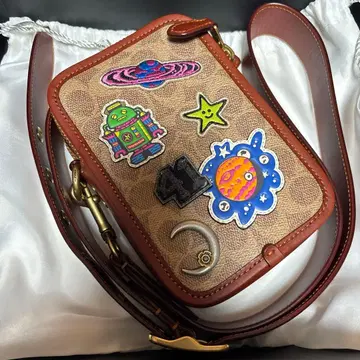 우주 테마 스티커 숄더백