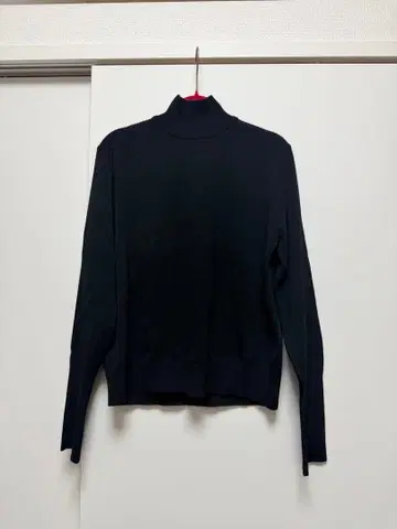 클라네 터틀넥 니트