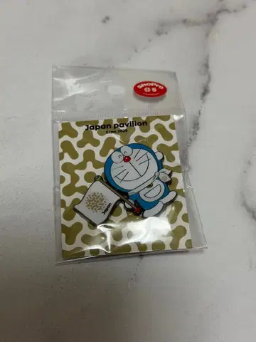 오사카 간사이 만박 도라에몽 핀 배지 일본관 파빌리온