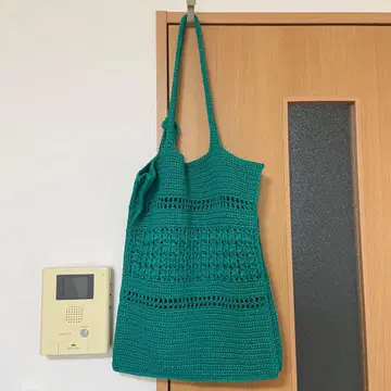 투모로우랜드 니트 숄더백