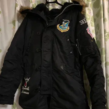 ALPHA MA-1 플라이트 자켓 리미티드 에디션