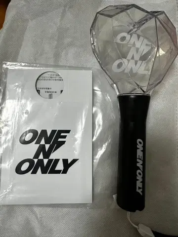 [ 미사용 익명 배송 ] ONE N' ONLY 원엔 응원봉 004