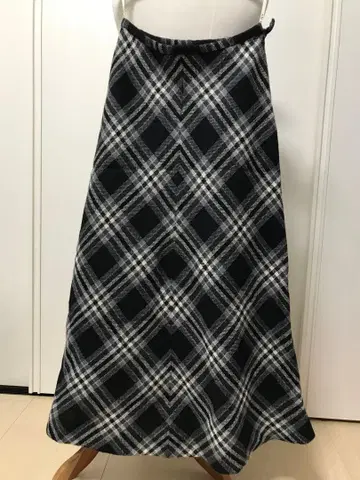 미사용 핑크하우스 화이트 블랙 체크 모 100% 일본제