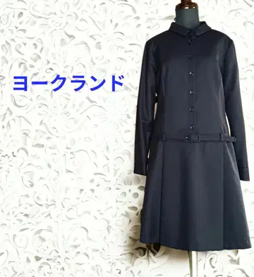 요크랜드 벨트 부착형 쁘띠 옷깃 원피스 네이비 BOX 플리츠