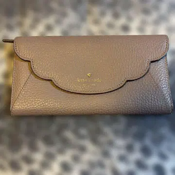 kate spade 스캘럽 장지갑