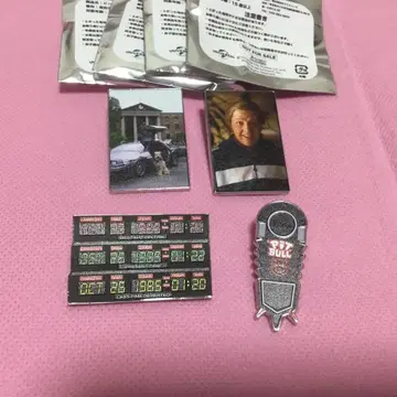 BTF 백투더퓨처 핀 배지 돈키호테 한정판 세트