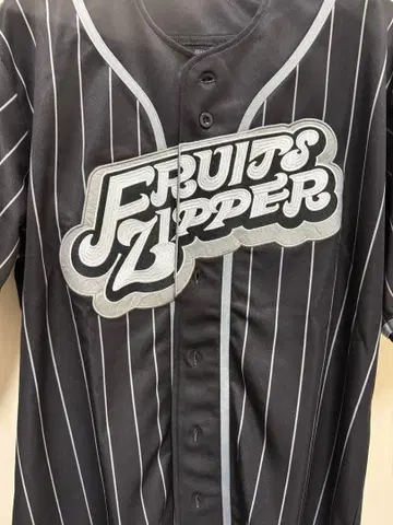 후르츠 지퍼 FRUITS ZIPPER 블랙 유니폼