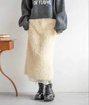 로리즈팜 페더 레이어드 스커트