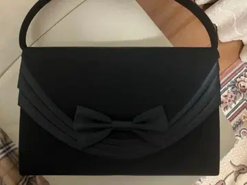 새상품급 도쿄 푸치 소와르 리본 포함 블랙 포멀 백