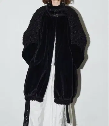 가죽 벨트 볼륨 보아 BIG 자켓 블랙