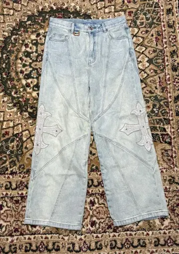 SUPPLIER 십자가 자수 데님 팬츠