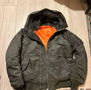 00s usa ALPHA MA1 후드 부착