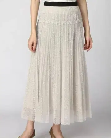 CELFORD 레이스 플리츠 스커트