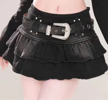 프릴 장식 블랙 미니 스커트