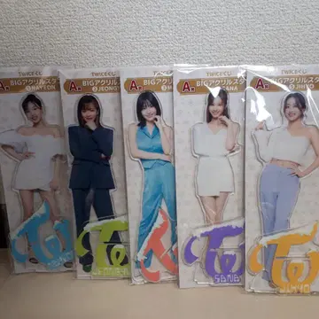 TWICE 제일복권 A상 아크릴 스탠드