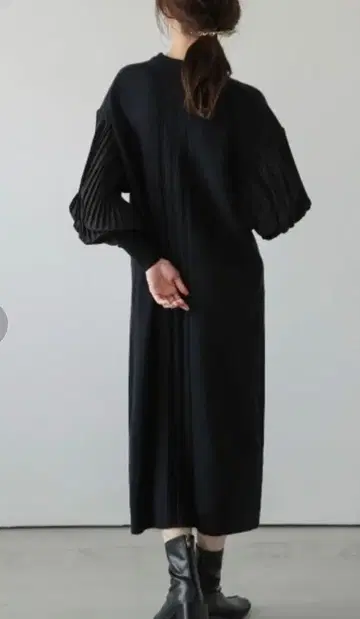 택 포함 새상품 니트 원피스 벌룬 슬리브 긴팔