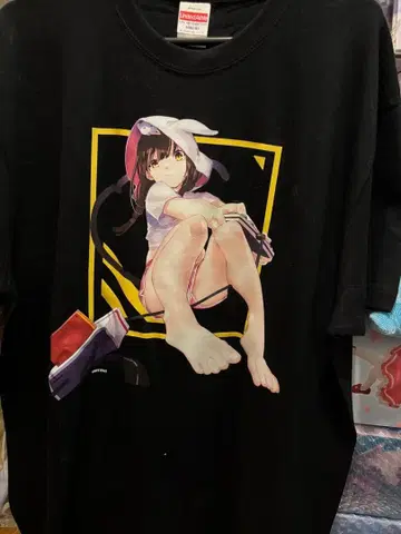 쿠니미 타마 아사쿠라 렌 아틀레 콜라보 T셔츠