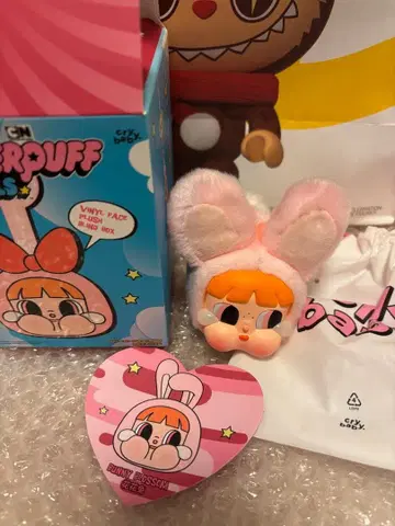 POPMART CRYBABY 파워퍼프걸 파워퍼프