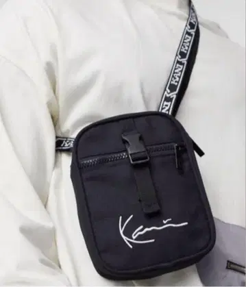 칼 카니 칼카니 숄더백