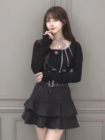 pium 모노그램 테이프 니트 블랙