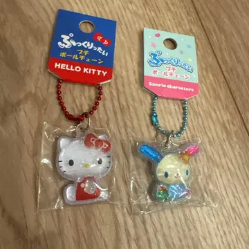 산리오  푸치 볼체인 키티 우사하나 2점