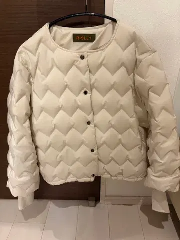 RISLEY 아이보리 다운 자켓