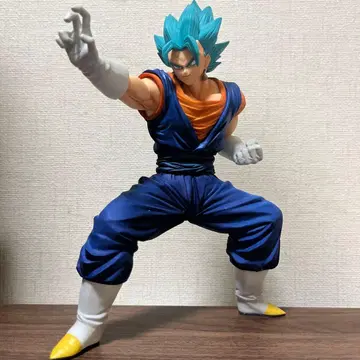 오지터 피규어 전투 포즈