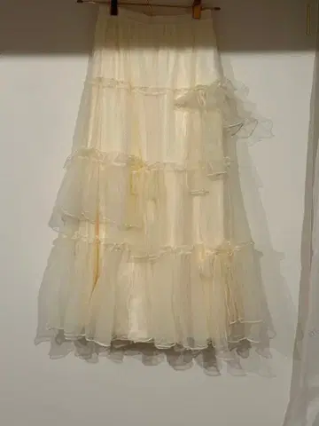 merry jenny 아이보리 쉬폰 캉캉 스커트