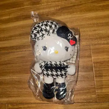 산리오 헬로키티 마스코트 홀더 흑백 걸리시 쌍둥이 코디 새상품