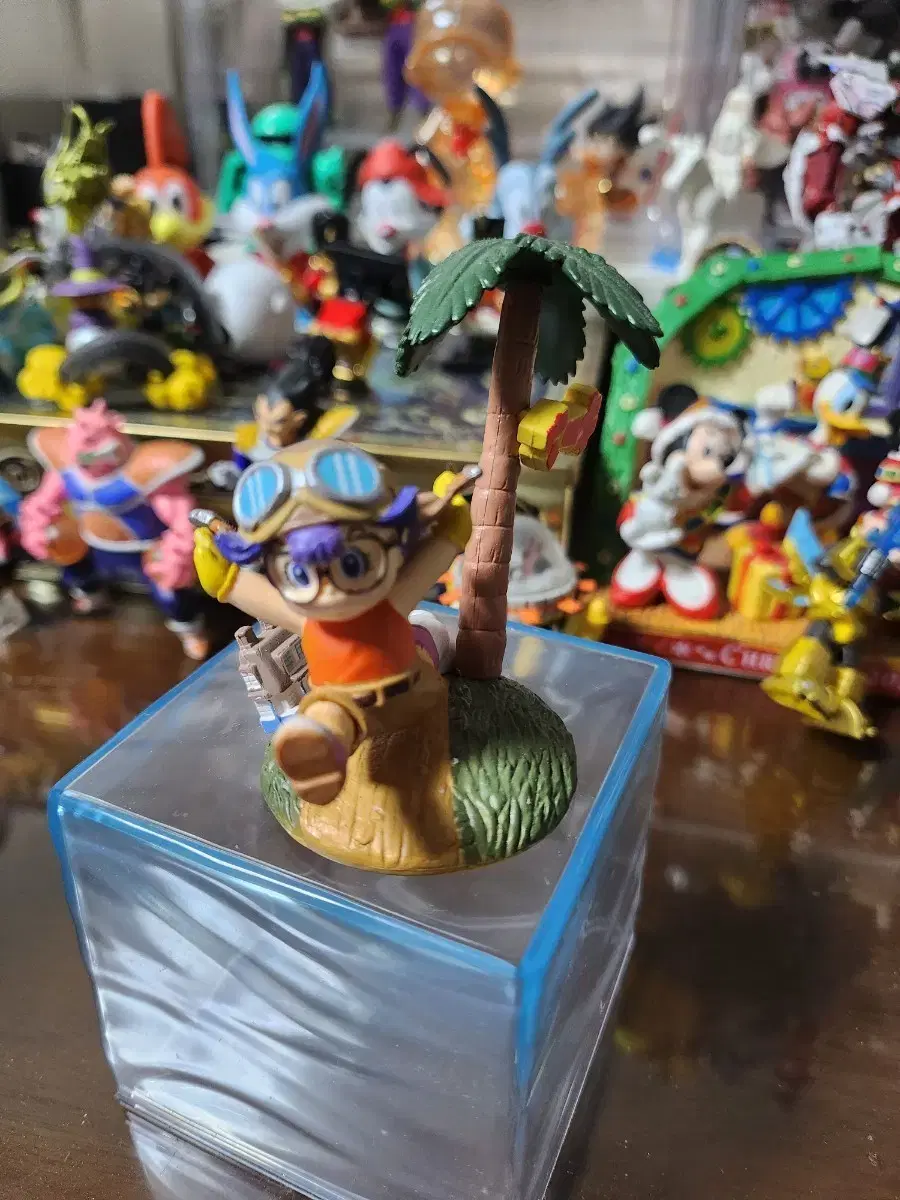 Dr. Slump Figure Collection Arale-chan