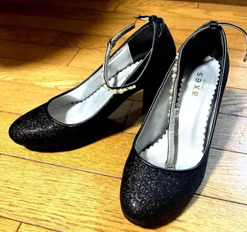 axes femme 펌프스 블랙 라메 스트랩