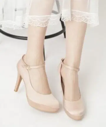 핑크 베이지 샴페인 스트랩 펌프스 24cm