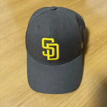 47 SD 로고 그레이 야구 모자