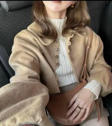 [ eaphi ] 베이지 숏 기장 자켓