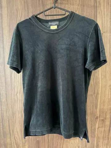 MASTERMINDS 스컬 자수 블랙 T셔츠 벨로아 소재