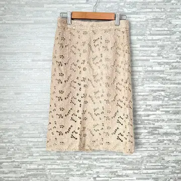 마르티니크 전체 레이스 타이트 스커트 꽃무늬 캐주얼 고급 출퇴근