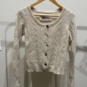 [11월 처분] 아이보리 케이블 니트 가디건