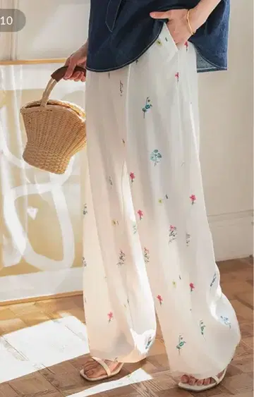 고베 레터스 꽃무늬 프린트 와이드 턱 팬츠 PM 사이즈