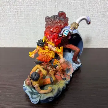 원피스 로그 박스 마린포드 편 에이스 사카즈키 루피