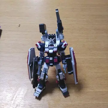 1/144 HG 풀 아머 건담 썬더볼트 완성품