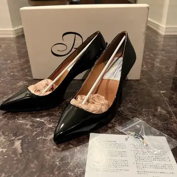 Pippi 에나멜 펌프스 23.5 거의 새상품