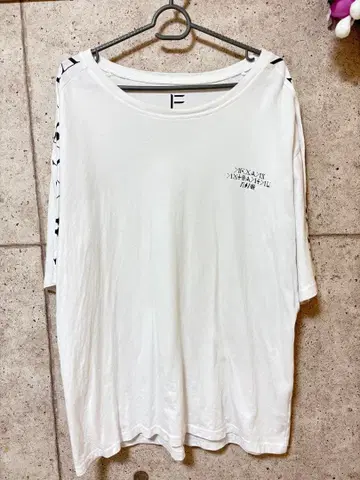 [ 새상품급 ] 케야키자카46 셔츠 묶음 판매