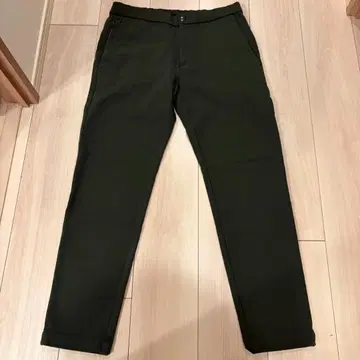 띠어리 스트레치 이지 치노 팬츠